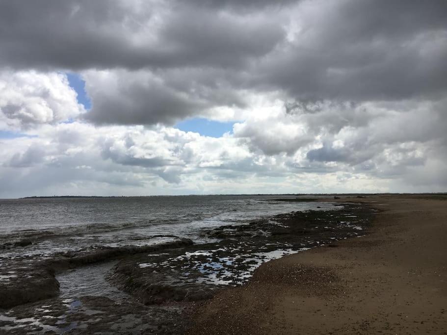 Gordon Villa - A Seaside Escape ฮาริตช์ ภายนอก รูปภาพ